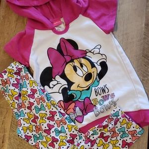 Mini Mouse outfit